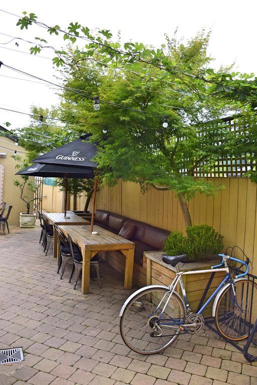 The Prince Albert Backpackers & Bar Νέλσον Εξωτερικό φωτογραφία
