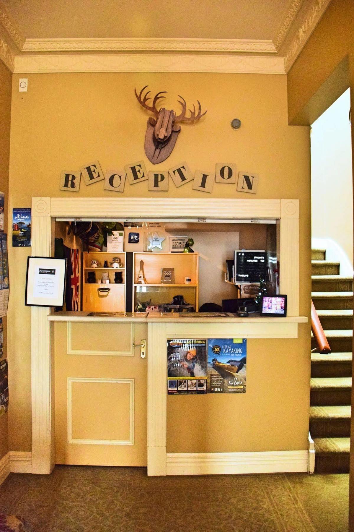 The Prince Albert Backpackers & Bar Νέλσον Εξωτερικό φωτογραφία