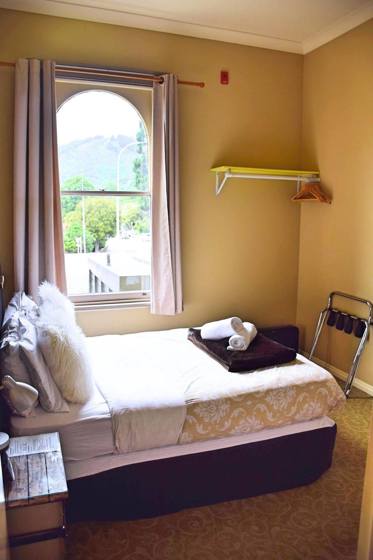 The Prince Albert Backpackers & Bar Νέλσον Εξωτερικό φωτογραφία