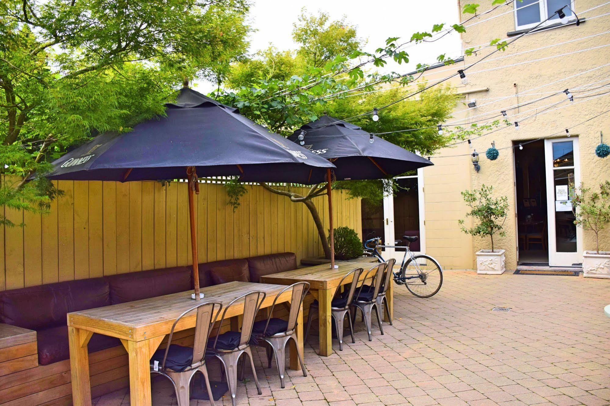 The Prince Albert Backpackers & Bar Νέλσον Εξωτερικό φωτογραφία